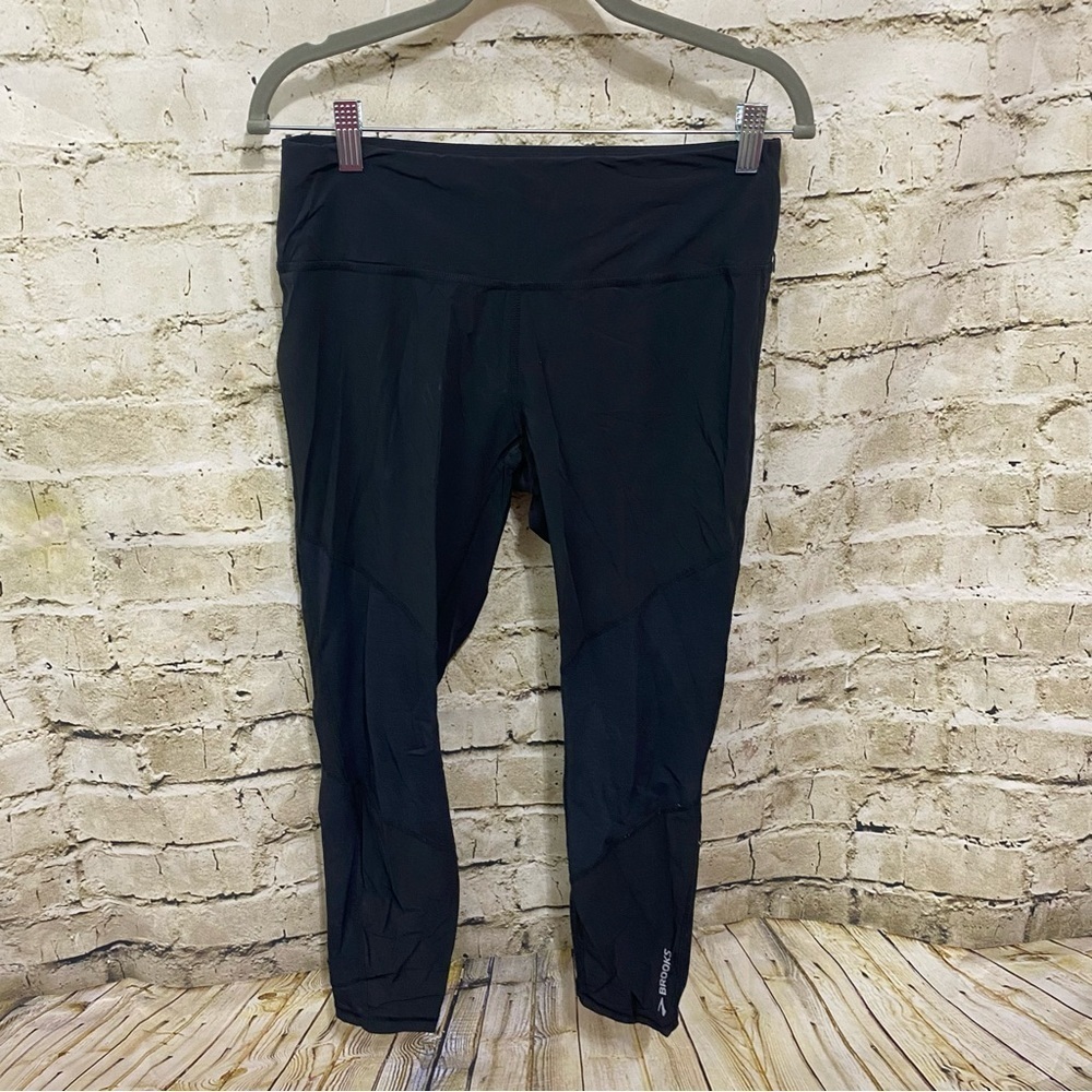 Brooks Black Lightweight Capri Running Athletic Pants
